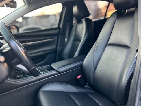 Used 2020 MAZDA MAZDA3 AWD Sedan w/ Preferred Package image 28