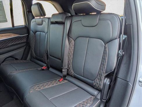 New 2026 Jeep Grand Cherokee Summit AWD/4WD image 16