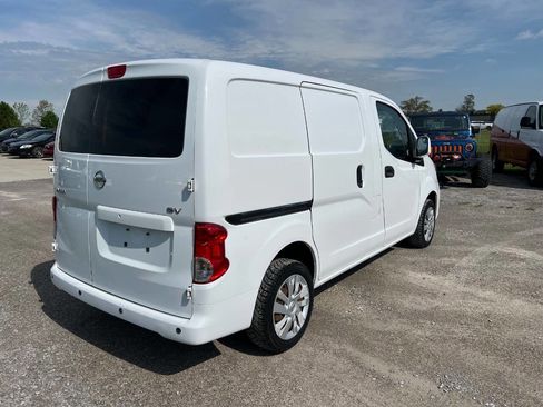 Used 2017 Nissan NV200 SV w/ Back Door Glass Package FWD image 8