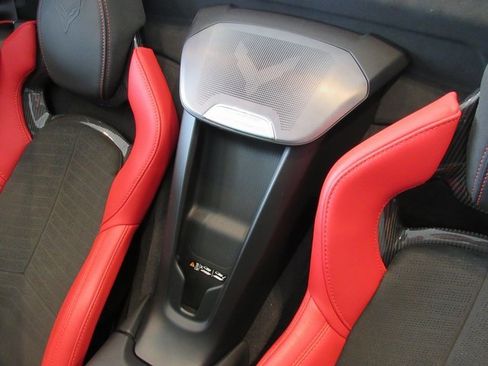 Used 2024 Chevrolet Corvette Z06 image 21