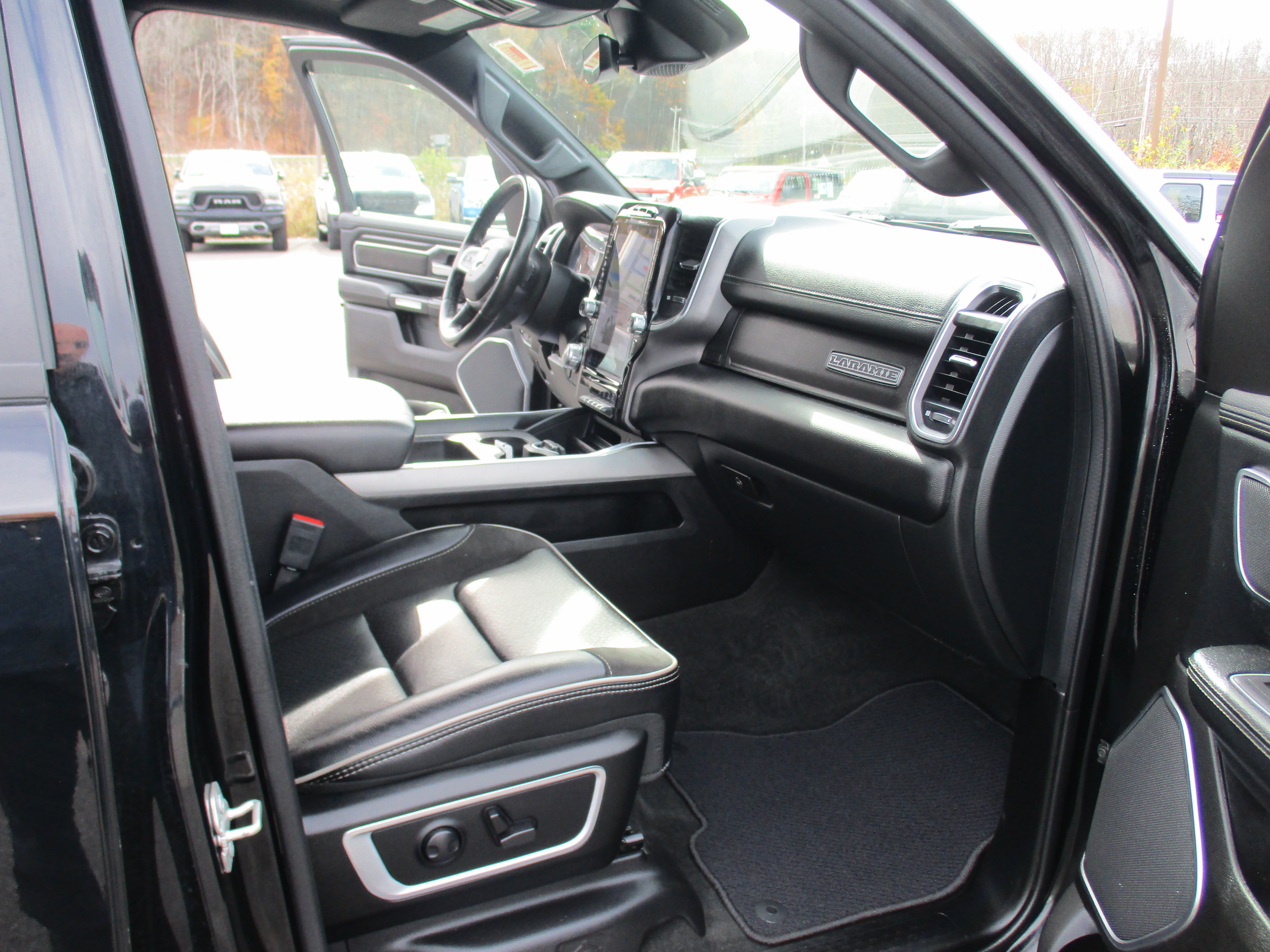 Certified 2023 RAM 1500 Laramie AWD/4WD image 15