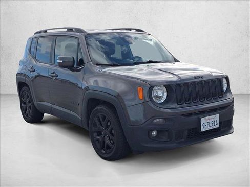 Used 2018 Jeep Renegade Altitude image 26