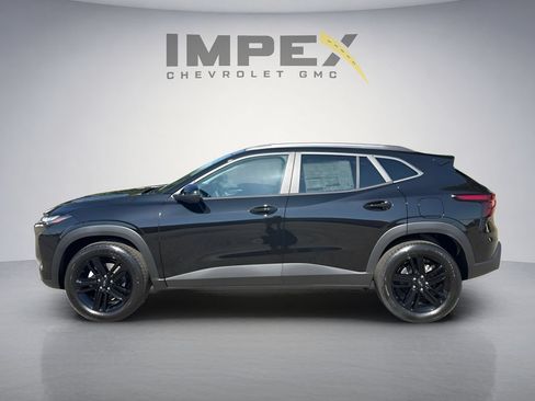 New 2026 Chevrolet Trax ACTIV w/ Driver Confidence Package FWD image 2