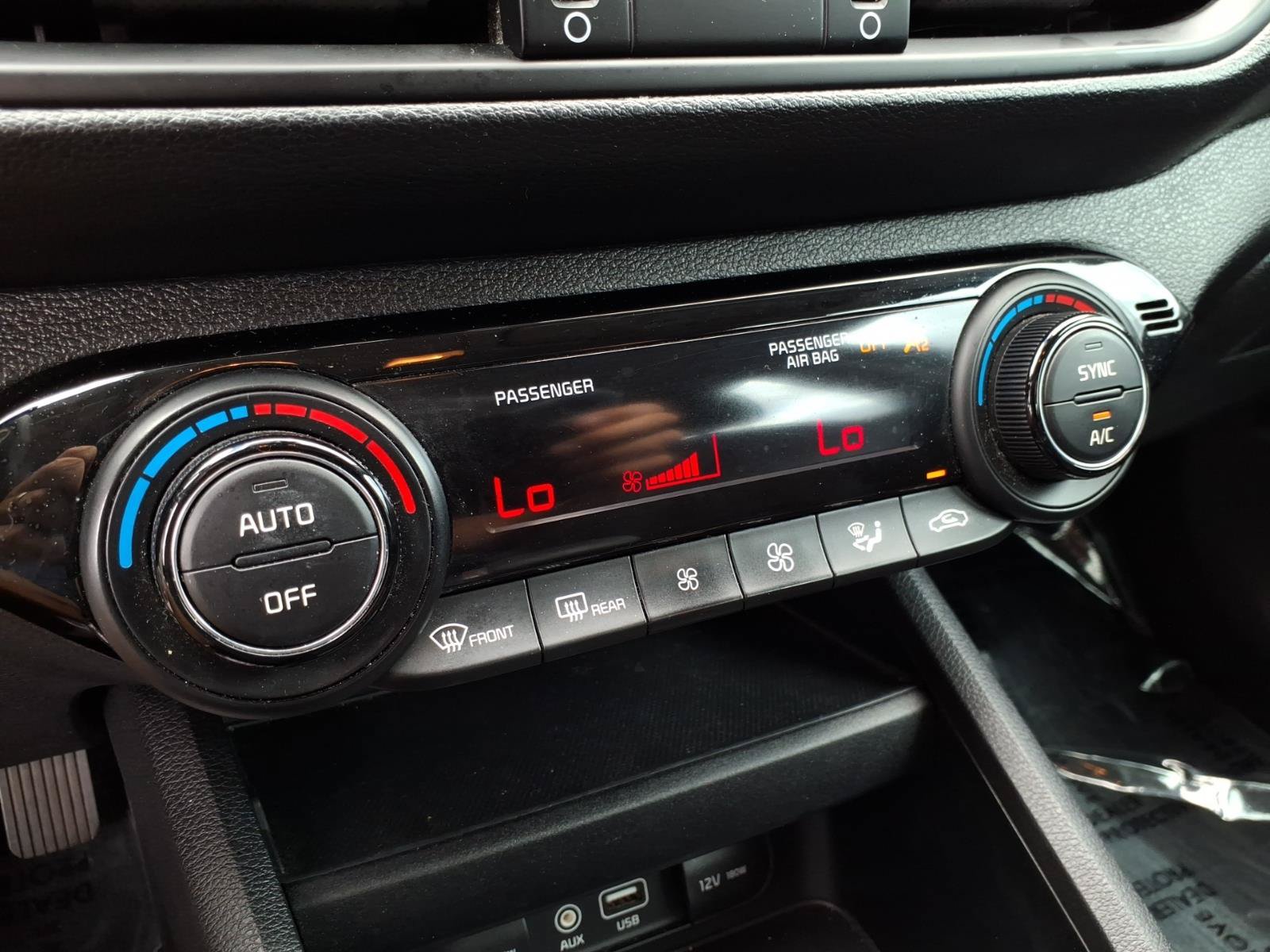 Used 2019 Kia Forte LXS FWD image 30