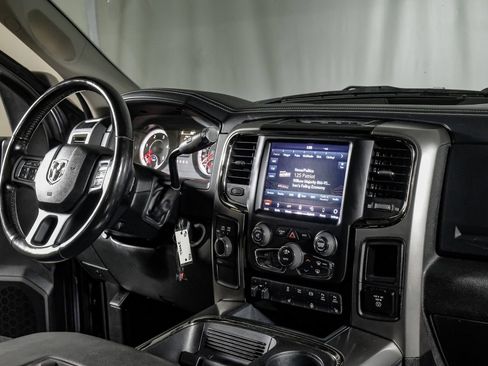 Used 2018 RAM 2500 Big Horn w/ Sport Appearance Group AWD/4WD image 22