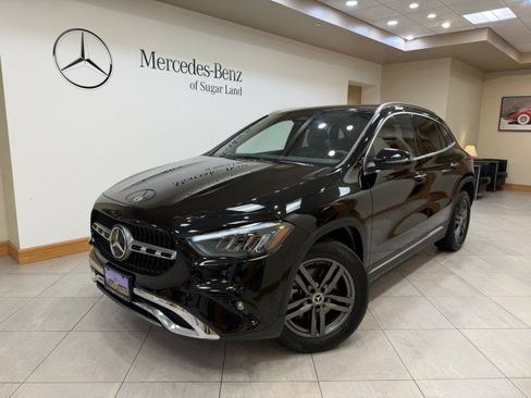 Certified 2025 Mercedes-Benz GLA 250 250 image 1