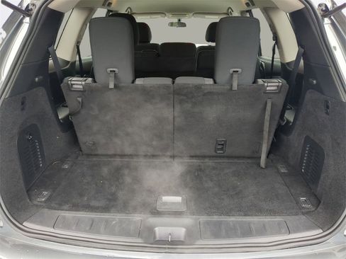 Used 2020 Nissan Pathfinder S image 23