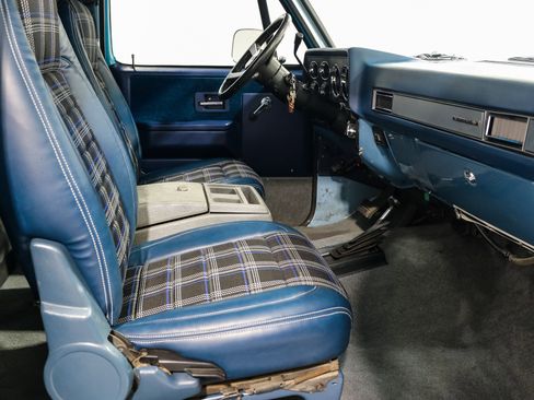 Used 1990 Chevrolet Blazer image 19