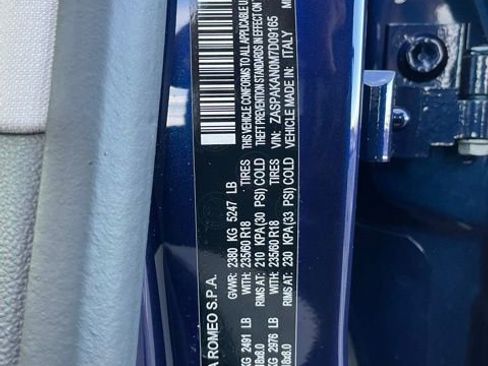 Used 2021 Alfa Romeo Stelvio Sprint w/ Sun & Sound Package image 38