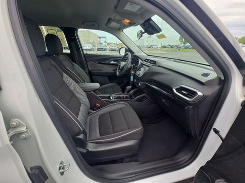 Used 2022 Chevrolet TrailBlazer LS FWD image 29
