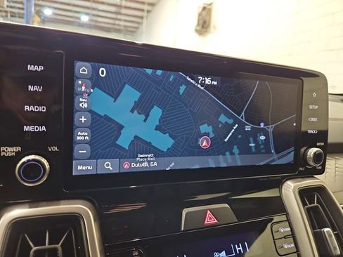 Used 2022 Kia Sorento S image 25