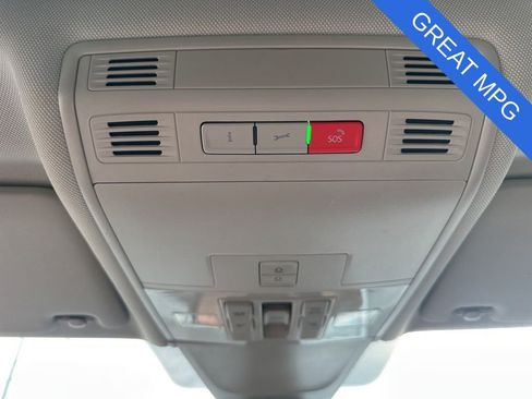 Used 2021 Volkswagen Tiguan S AWD/4WD image 22