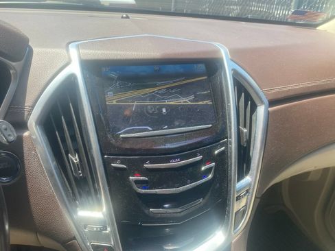 Used 2015 Cadillac SRX Performance w/ Driver Awareness Package FWD image 17