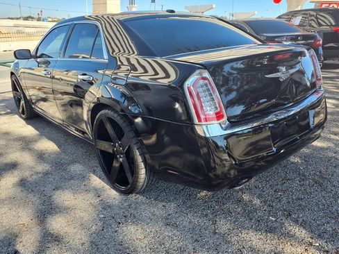 Used 2014 Chrysler 300 Uptown Edition w/ Quick Order Package 22M RWD image 3