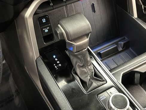 Used 2022 Toyota Tundra SR5 image 16