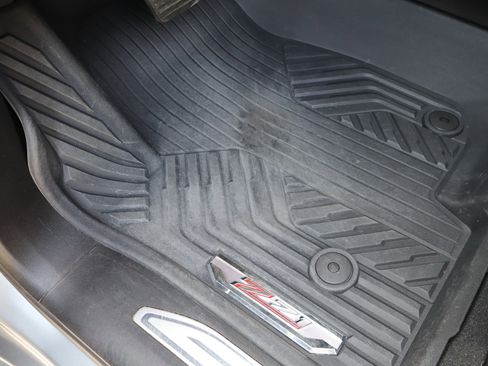 Used 2024 Chevrolet Silverado 1500 RST AWD/4WD image 17