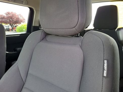 Used 2022 Nissan Frontier S w/ Technology Package image 17