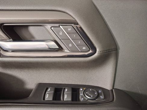 Used 2024 GMC Sierra 2500 AT4 w/ AT4 Premium Plus Package image 26