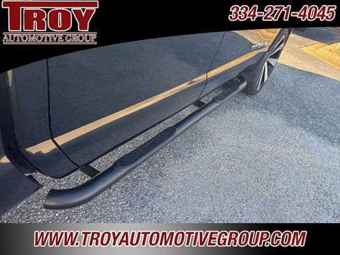 Used 2017 Nissan Titan S image 22