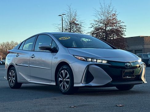 Used 2018 Toyota Prius Prime Plus image 14