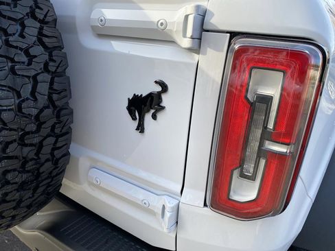 New 2025 Ford Bronco Badlands image 45