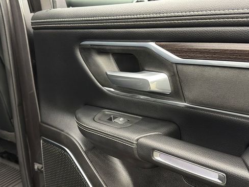 Used 2025 RAM 1500 Laramie w/ Sport Appearance Package image 41