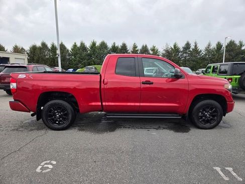 Used 2021 Toyota Tundra SR5 w/ SX Package AWD/4WD image 18