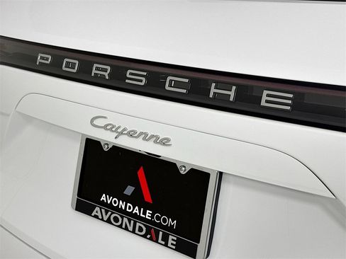 Certified 2020 Porsche Cayenne image 37