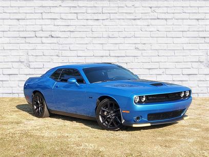 Used 2023 Dodge Challenger R/T w/ Blacktop Package