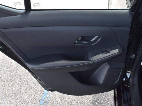 Certified 2024 Nissan Sentra SV FWD image 25