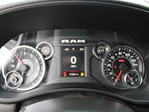 Used 2021 RAM 2500 Tradesman AWD/4WD image 22