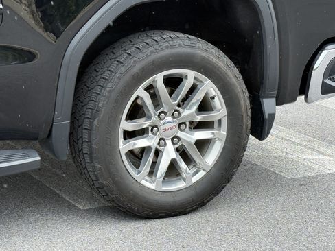 Used 2019 GMC Sierra 1500 SLT w/ SLT Premium Package AWD/4WD image 10