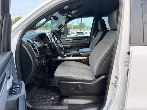 Used 2022 RAM 1500 Big Horn AWD/4WD image 21