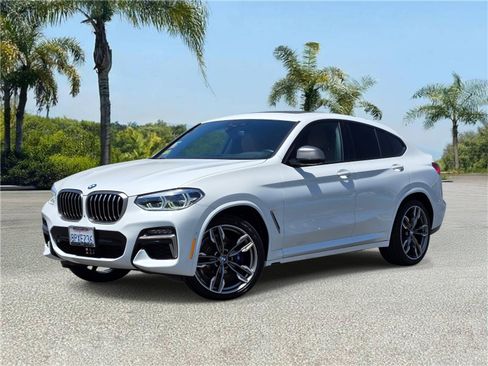 Used 2020 BMW X4 M40i w/ Executive Package image 1