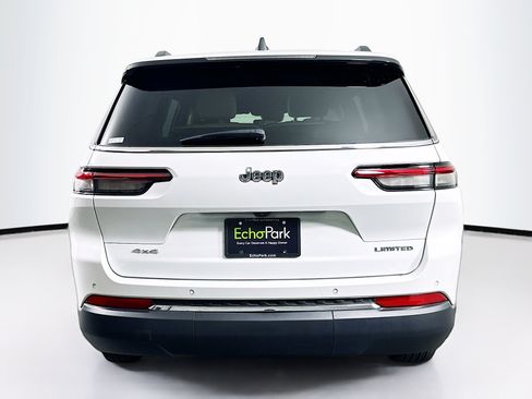 Used 2023 Jeep Grand Cherokee L Limited AWD/4WD image 7