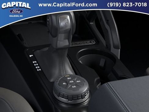 New 2026 Ford Bronco Outer Banks image 17