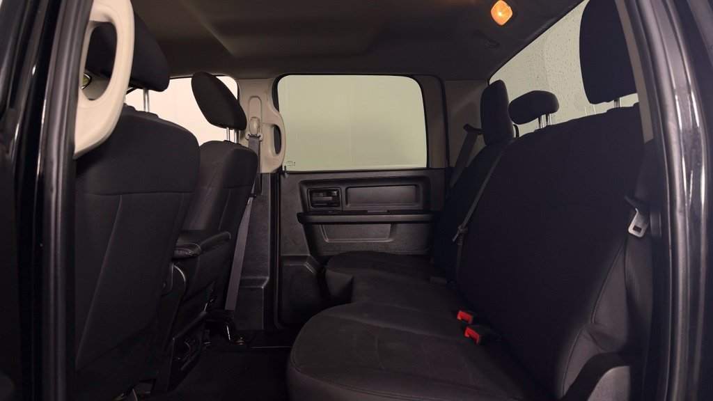 Used 2019 RAM 1500 Express w/ Wheel & Sound Group AWD/4WD image 26