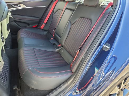 Used 2023 Genesis G70 2.0T w/ Sport Prestige Package image 21