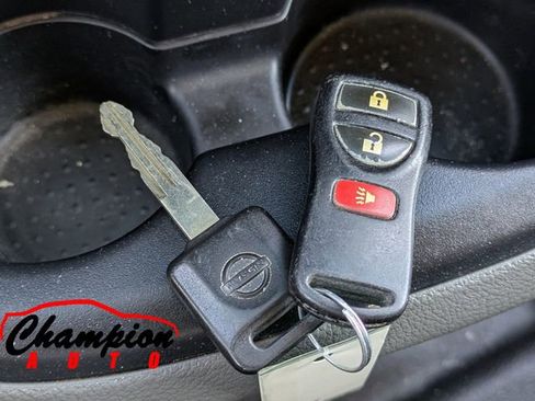 Used 2018 Nissan NV 2500 S image 29