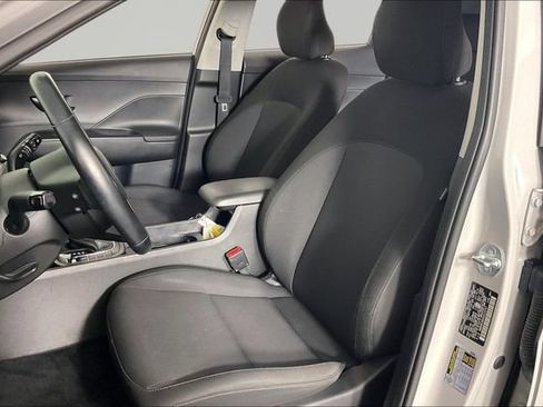 Used 2025 Hyundai Kona SEL AWD/4WD image 18