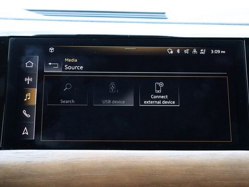 Used 2022 Audi RS e-tron GT image 39