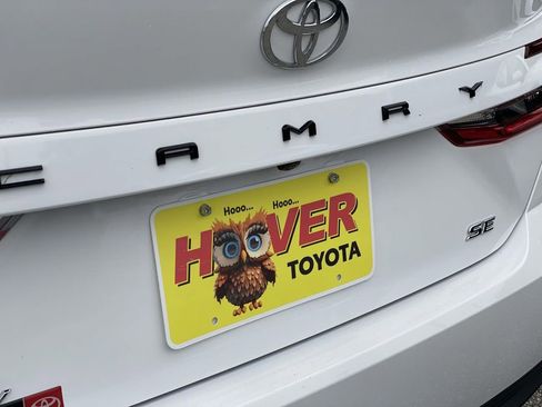 Used 2025 Toyota Camry SE FWD image 33
