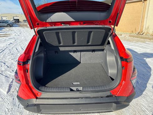 Used 2025 Hyundai Kona SEL image 31