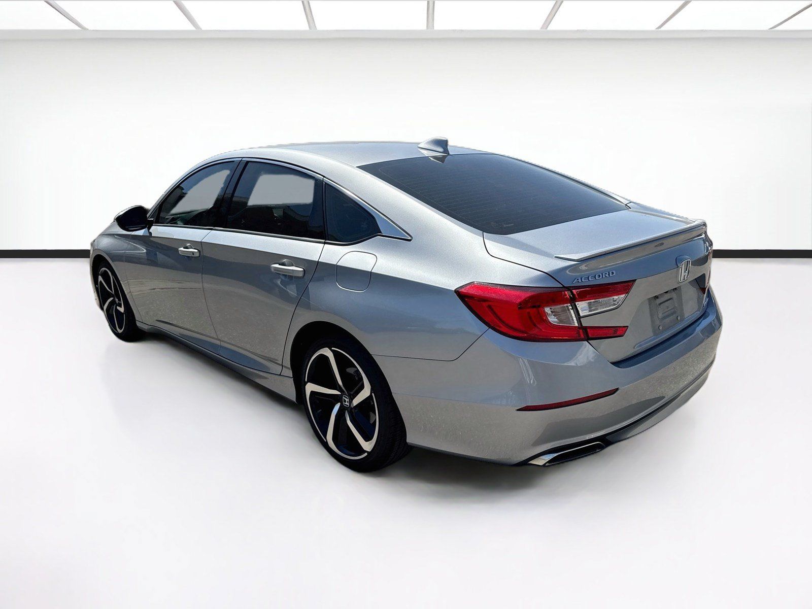 Used 2020 Honda Accord Sport image 6