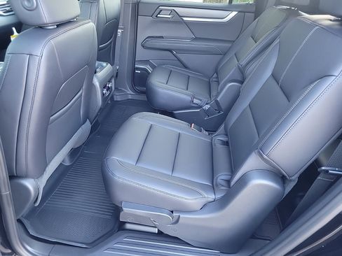 New 2026 GMC Acadia Elevation w/ Elevation Premium Package image 10