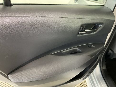 Used 2024 Toyota Corolla LE FWD image 18
