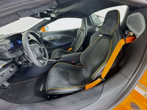 New 2026 McLaren Artura Spider RWD image 20