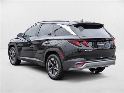 New 2025 Hyundai Tucson SEL image 9