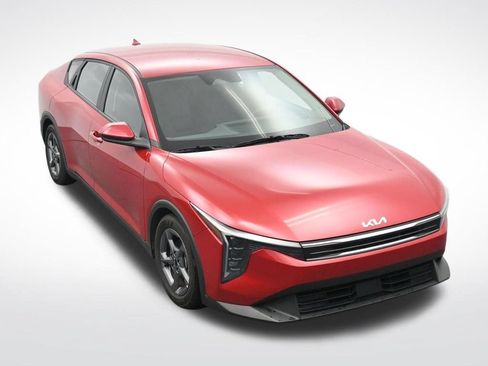 Used 2025 Kia K4 FWD image 22