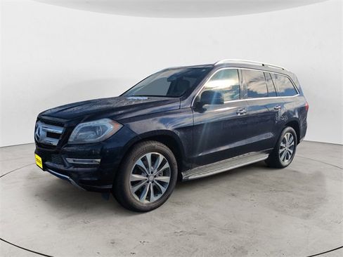 Used 2014 Mercedes-Benz GL 450 4MATIC image 2